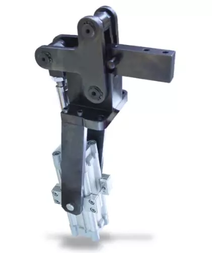 P62 Heavy Pneumatic toggle clamp-vertical cylinder attachment